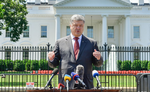 Порошенко: Украина и США подпишут соглашения о военном сотрудничестве