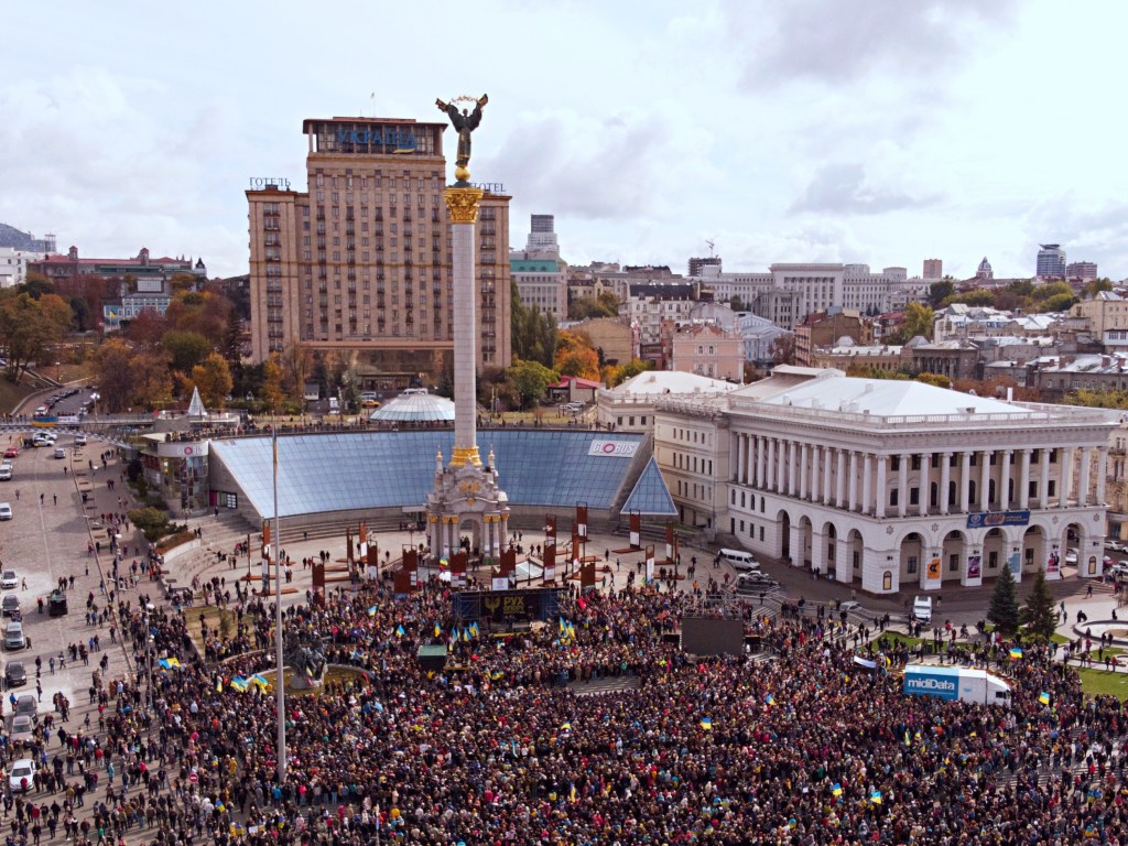 "Майдан не будет мирным", - в ЕС сделали четкое предупреждение Зеленскому