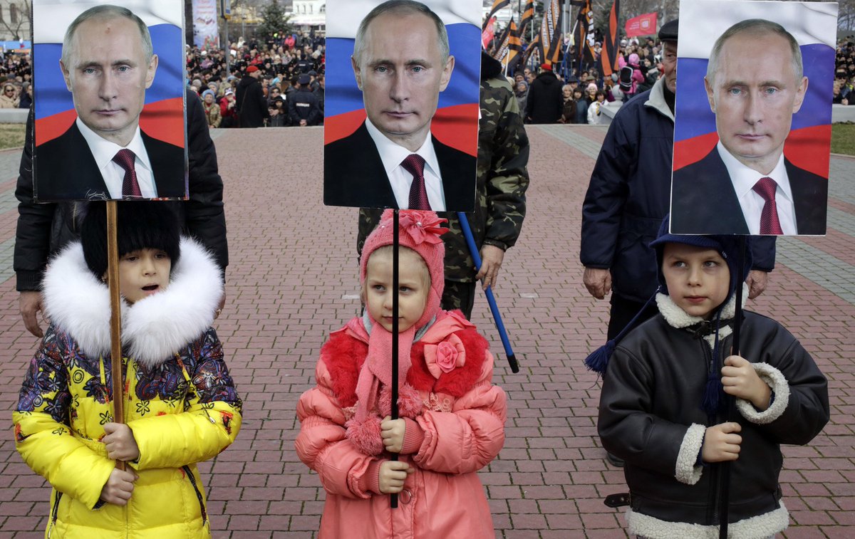 Российских детей зомбируют еще в яслях: Сеть взбудоражил детский стишок про Путина