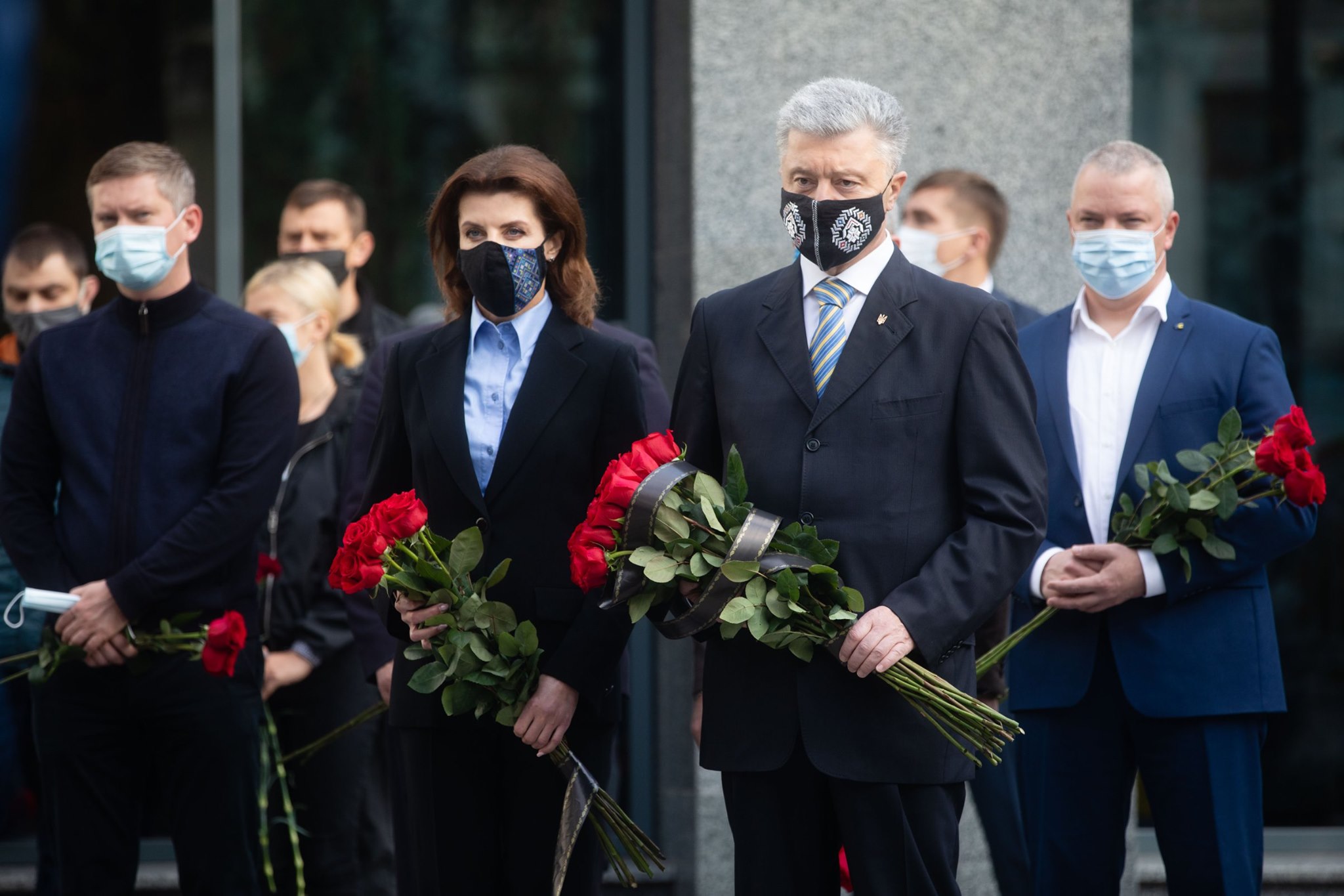 Порошенко поздравил земляков с Днем Защитника Украины: "Мы страна и нация героев!"