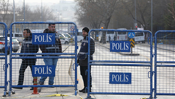 ​Мощнейший взрыв в центре Анкары: десятки жертв и пострадавших
