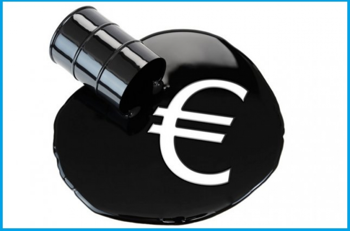 В России доллар и евро взлетели, нефть приближается к точке "кипения" бюджета: что происходит