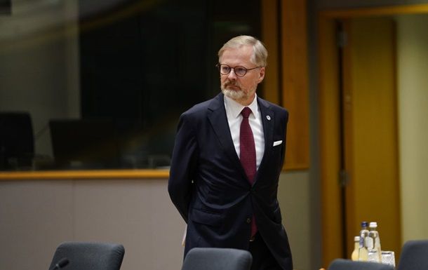 На странице премьера Чехии сообщили, что "войска России пошли в наступление у границы с Калининградом"