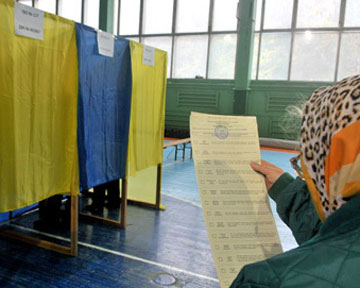 В Москве на выборах в Верховную Раду уже отдали свои голоса более 160 украинцев