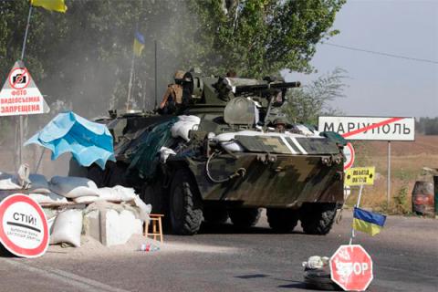 Позиции сил АТО под Мариуполем за сутки атаковали шесть раз