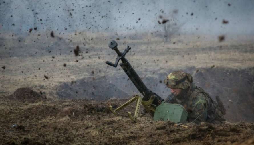 На Донбассе выстрел в грузовик унес жизни двух военных ВСУ: стала известна фамилия одного из погибших 