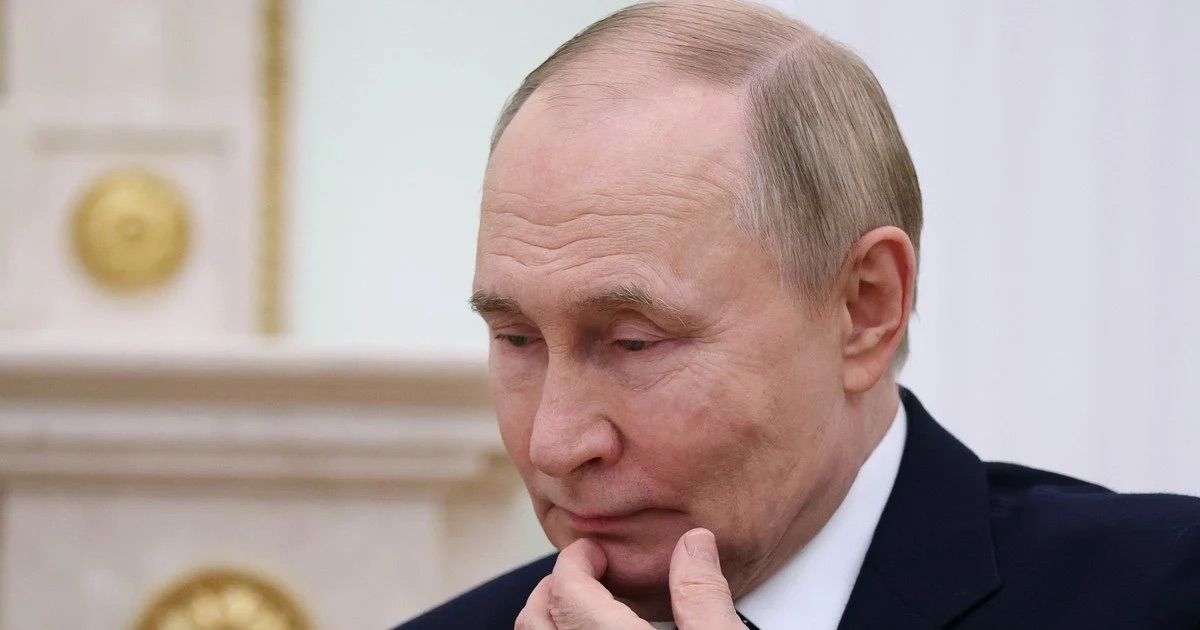 В РФ зафиксировали рекордное за 4 года падение рейтингов Путина