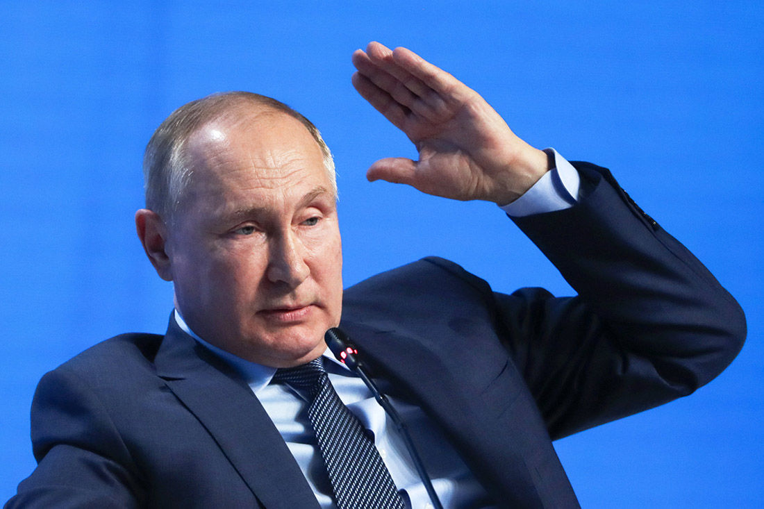 ​"Окружение Путина боится. И сам Путин увидел сегодня это", – что произошло в Кремле
