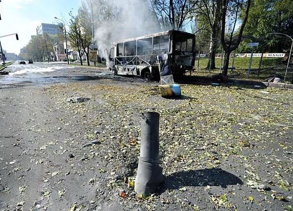 Обстрел остановки в Киевском районе: На совести какой из сторон гибель десятка мирных дончан?..