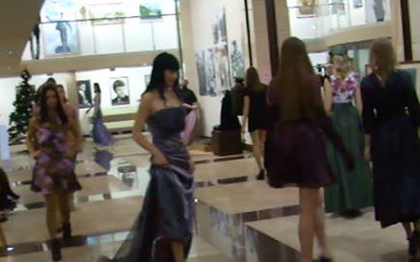 В Донецке презентовали коллекцию одежды "Новороссия"