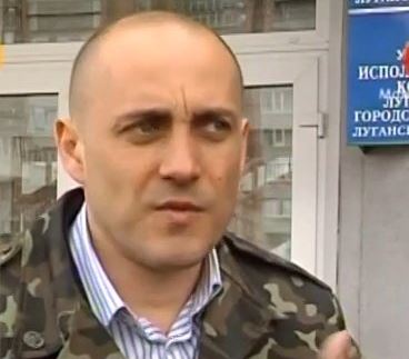 Главарь боевиков "ЛНР" прибыл в Киев на "лексусе": сепаратиста "поймали" в ресторане