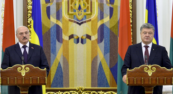​"Предельно доверительный и конкретный разговор", - Порошенко и Лукашенко рассказали, о чем договорились на переговорах тет-а-тет в Киеве, - кадры