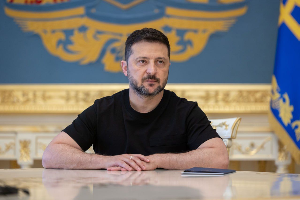 Зеленский создал в ВСУ спецкомандование для дальнобойных ударов по России