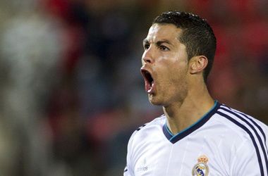 Дубль Криштиану Роналду приносит победу «Реалу» в матче за Суперкубок УЕФА