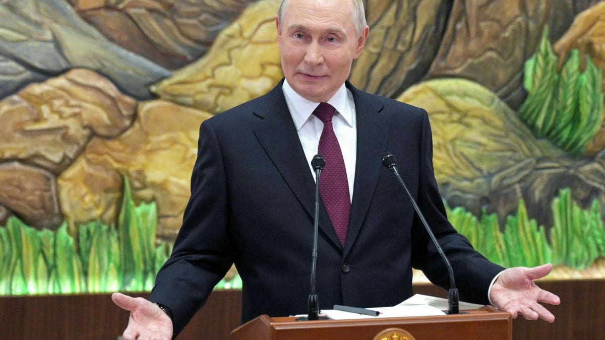 Путин оконфузился заявлением о Донбассе, напугав россиян "боями" за город в Ивановской области