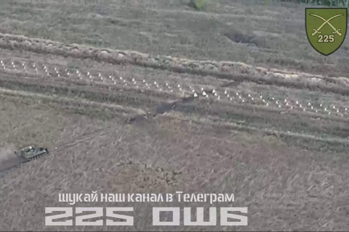 ​225-й ОШБ ВСУ мощно ворвалась на Курщину, прорвав "зубы дракона" - появилось видео