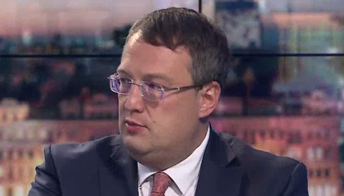 Расстрелы на Майдане: Геращенко назвал имя подозреваемого генерала, который до сих пор работает в Нацгвардии