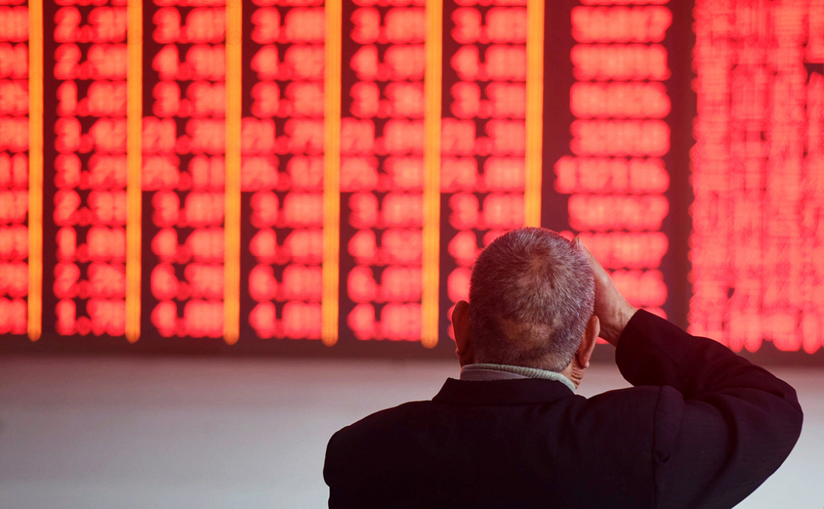 "Самое резкое падение", - в Китае рухнули все рынки акций