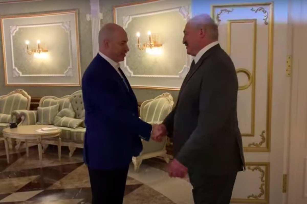 ​Гордон после почти 3 часов интервью с Лукашенко ответил на слухи о болезни президента Беларуси