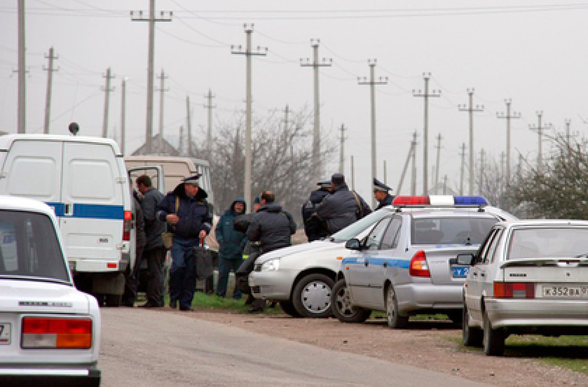 В России житель деревни насмерть расстрелял полицейских из ружья и покончил с собой: названа причина кровавой бойни в российской глубинке