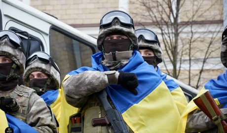 Война на востоке Украины не заканчивается: штаб АТО за день до начала Операции Объединенных сил обратился к защитникам Украины - подробности