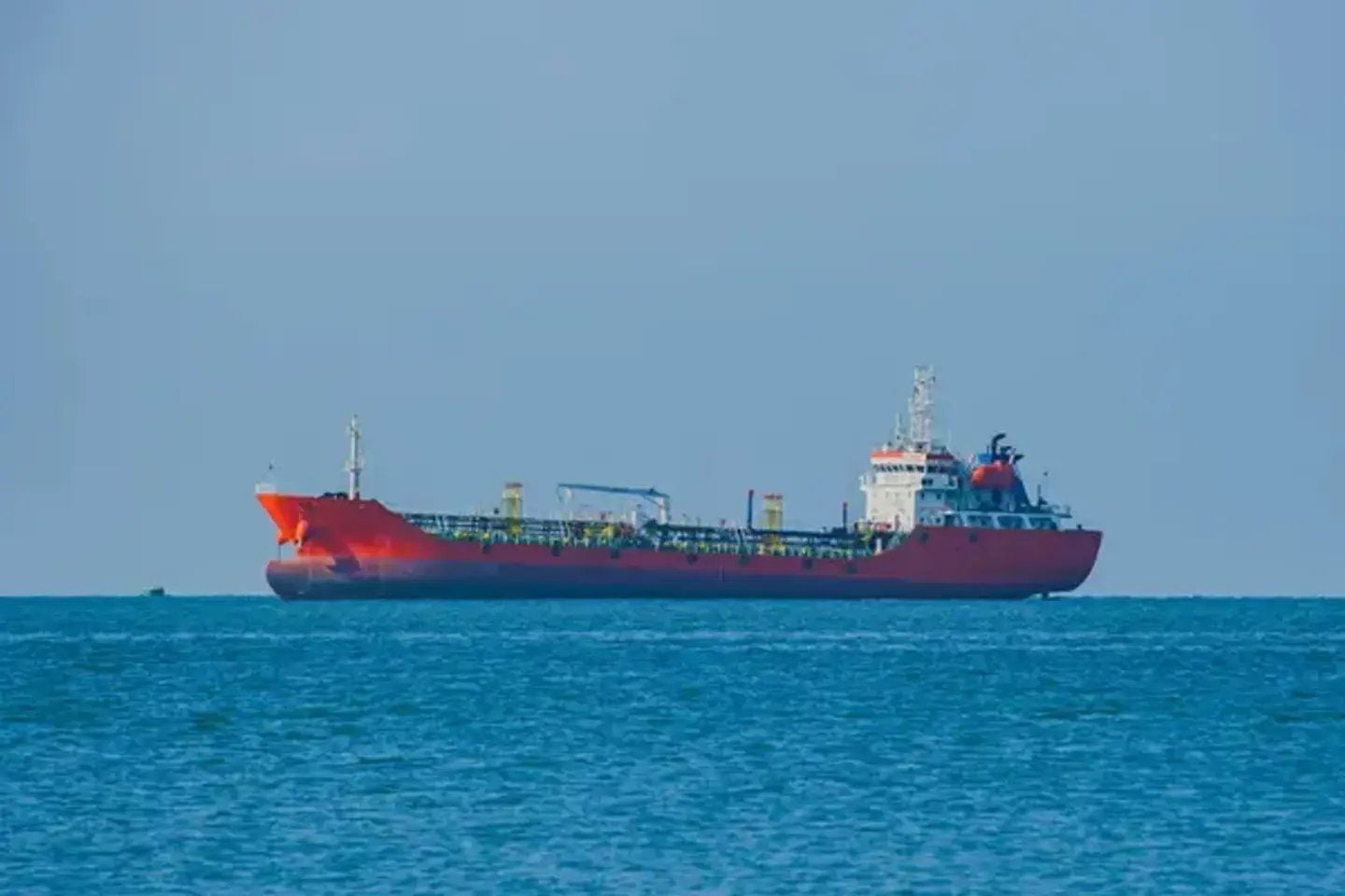 Танкер с российской нефтью не дошел до Кубы – Bloomberg 