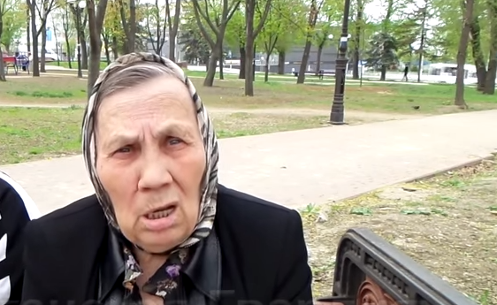Пенсионерка из Луганска обратилась к Плотницкому: "ЛНР" - это геноцид, дайте нам жить спокойно, не опускайте ниже плинтуса