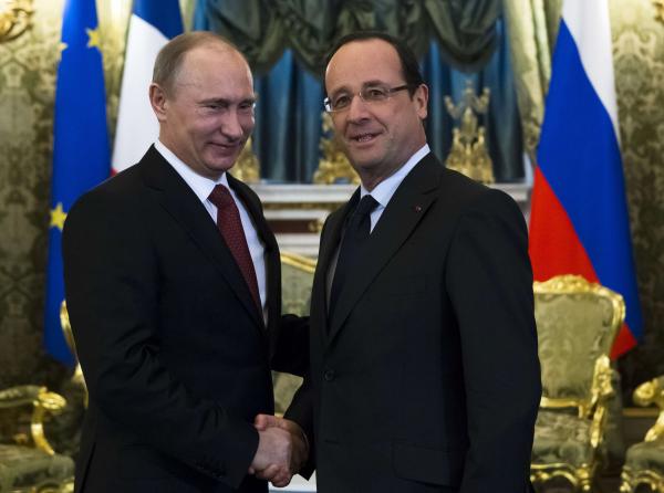 Олланд: Россия может получить Мистрали, если конфликт в Донбассе будет урегулирован
