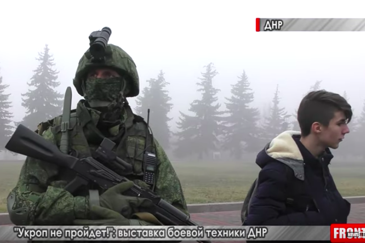 ​В Донецке вывели детей и показали, чем воют против Украины россияне