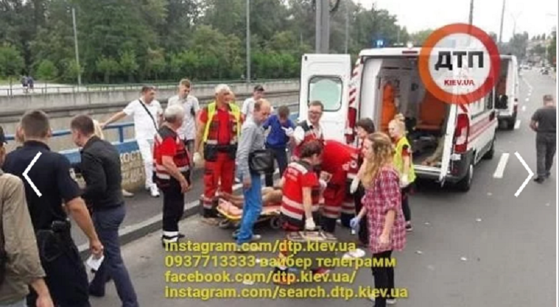 Один пешеход погиб, трое в очень тяжелом состоянии: смертельное ДТП потрясло Киев - первые детали и кадры 