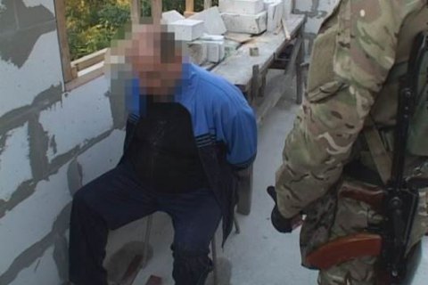 СБУ задержала со взрывчаткой завербованного террористами ДНР волонтера из Днепропетровска 