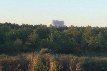 Черный дым над Донецком: видео последствий взрыва на заводе химизделий