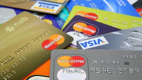 Российские банки отключают от Visa и MasterCard