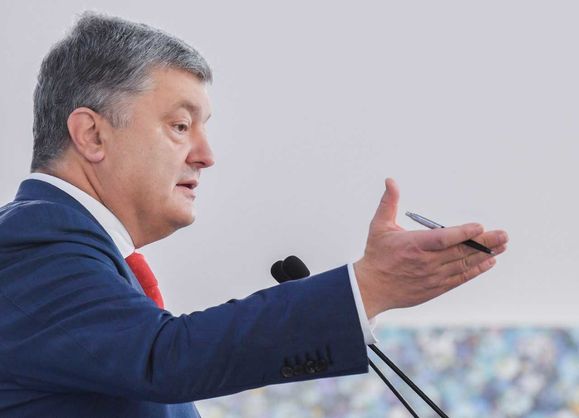 "Украинский должен везде звучать в полный голос", - Порошенко сделал важное заявление о государственном языке