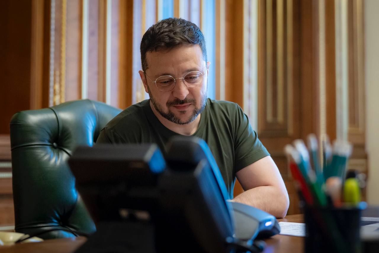 Зеленский провел первый разговор с новым Папой Римским Львом XIV: детали беседы