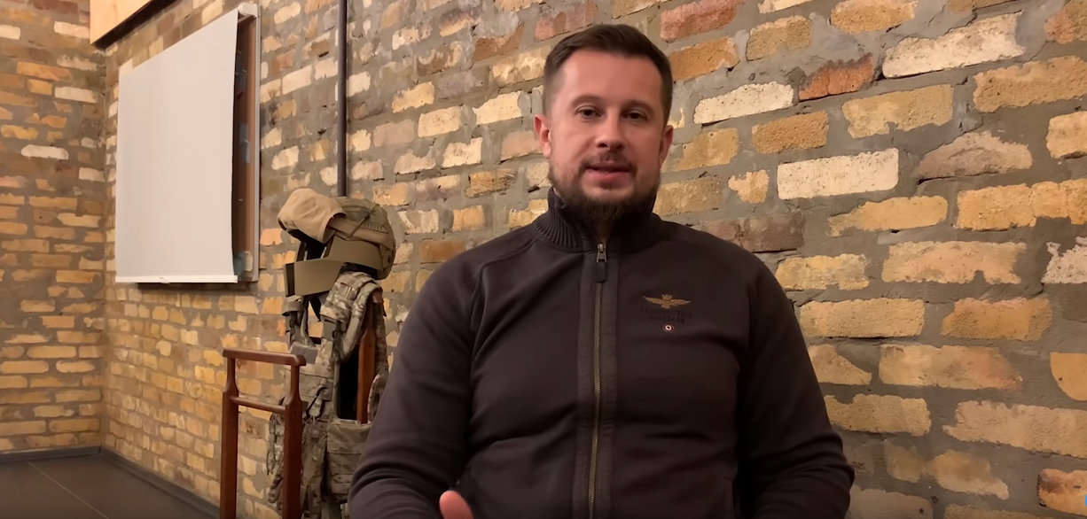 Билецкий пояснил, как разведение войск связано с продажей украинской земли