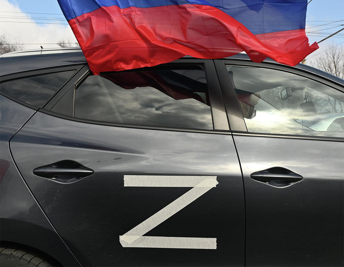 В Москве неизвестные расстреляли автомобили z-"патриотов"