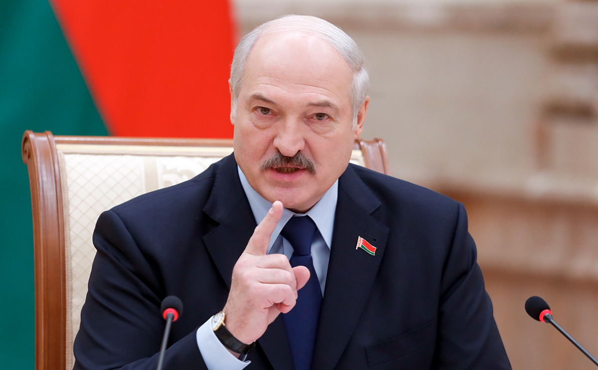 Лукашенко выступает с обращением к народу Беларуси: прямая трансляция