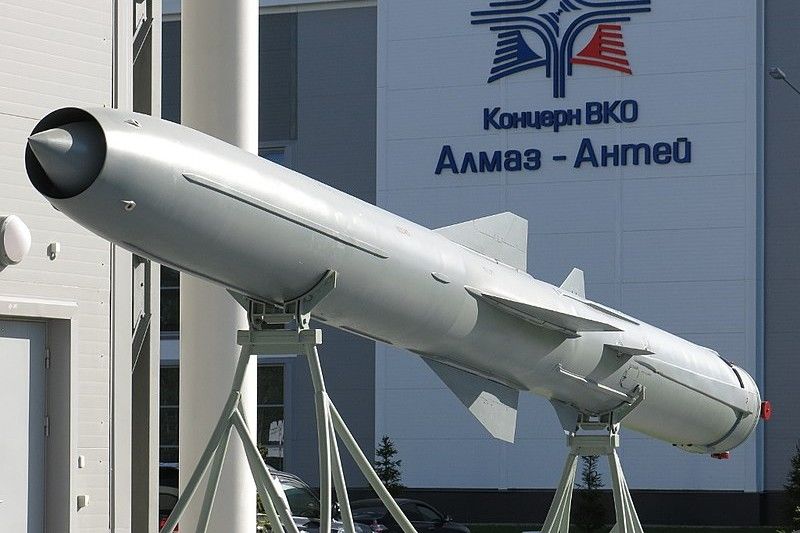 ​Удар ВС РФ сверхзвуковыми "Ониксами" по Одессе провалился: ПВО выбила российские ракеты