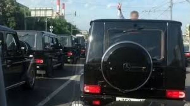 Измена родине и предательство России: ФСБ требует кары для выпускников академии, проехавшихся на Gelandewagen по Москве