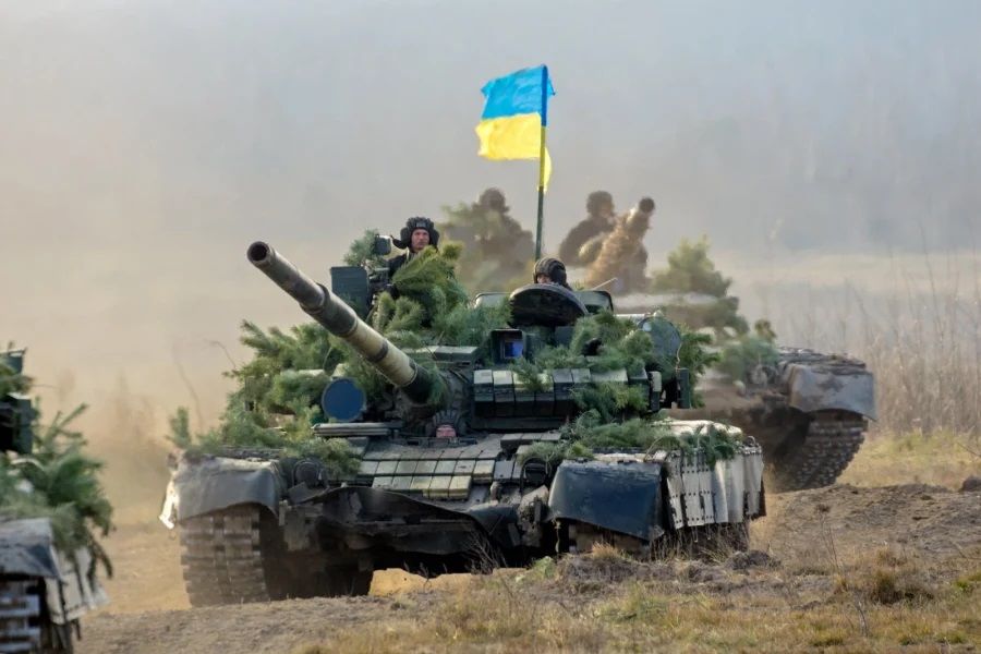 "В небе коптеры ВСУ, работают танки, минометы, стволка", – россияне потрясены наступлением ВСУ