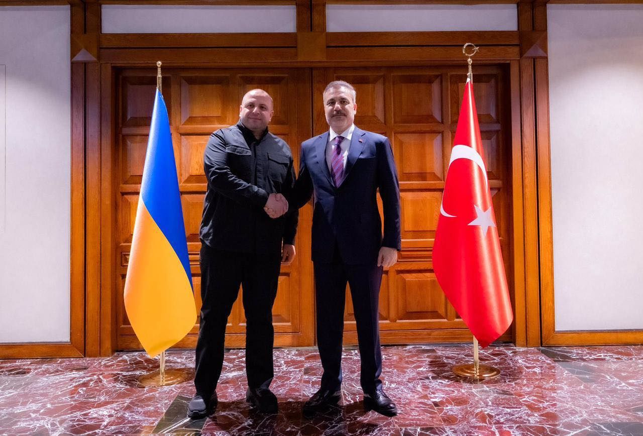 Умеров встретился с руководством Турции: известны темы переговоров 