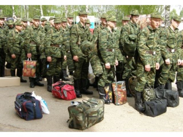 СНБО: с осени призыв в армию будет возобновлен 