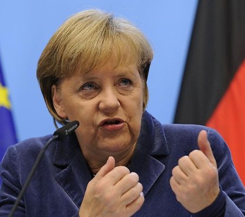Германия поддержит Францию в борьбе с терроризмом