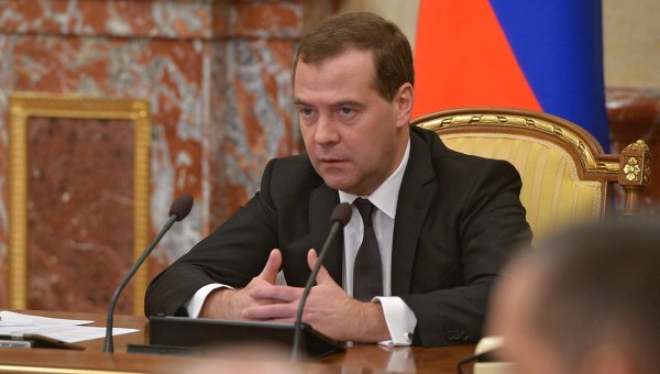 Медведев подписал основные пункты антикризисного плана правительства