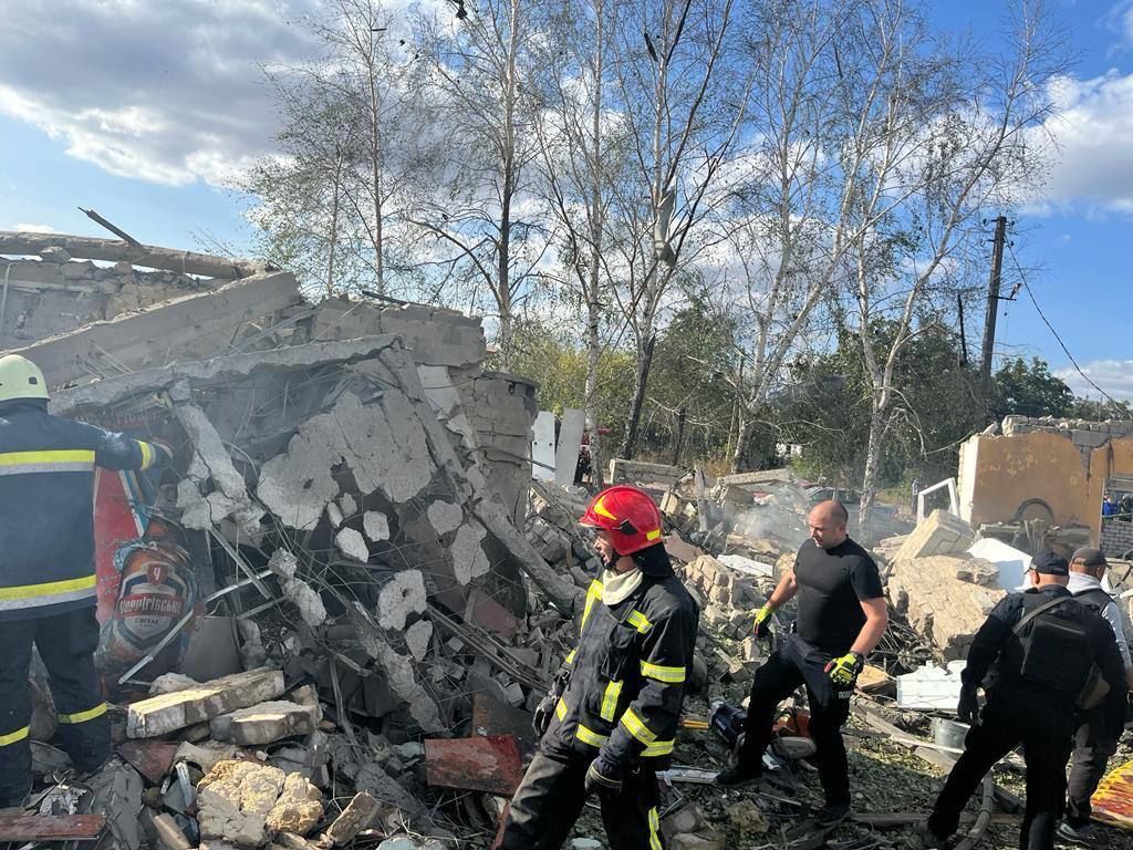 У Байдена отреагировали на трагедию в селе под Купянском: "Делаем все возможное"