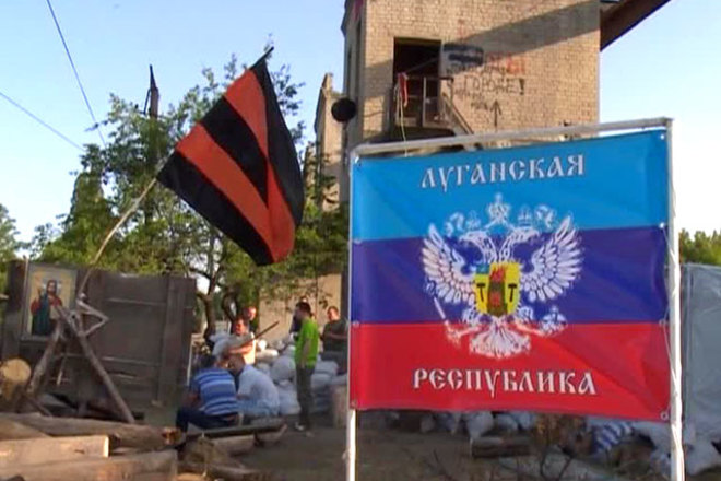 Луганские боевики в шоке: медработник "развела" их  почти на 600 тыс грн
