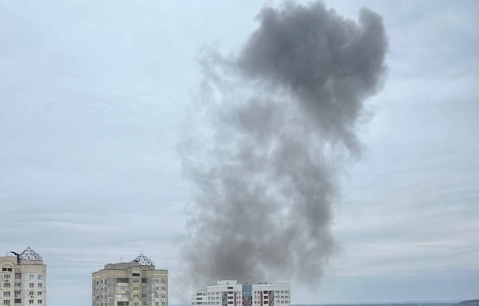 Сталося те, про що попереджали "РДК" і "Свобода Росії": у Бєлгороді лунають вибухи, піднявся дим