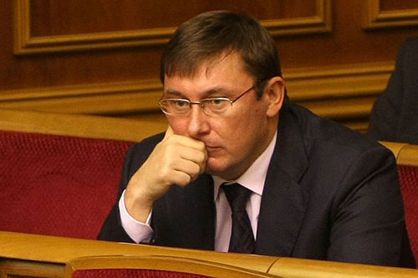 Путь в ГПУ для Луценко открыт: Верховная Рада приняла закон 