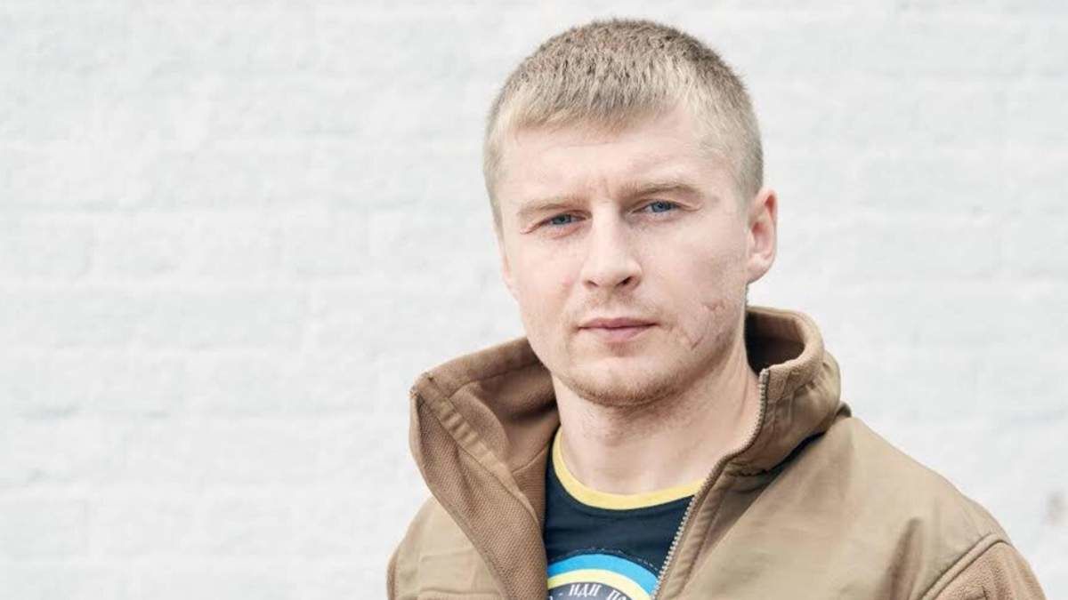 ​Неизвестный дважды выстрелил в Мошенского, воевавшего на Донбассе: СМИ сообщили его биографию